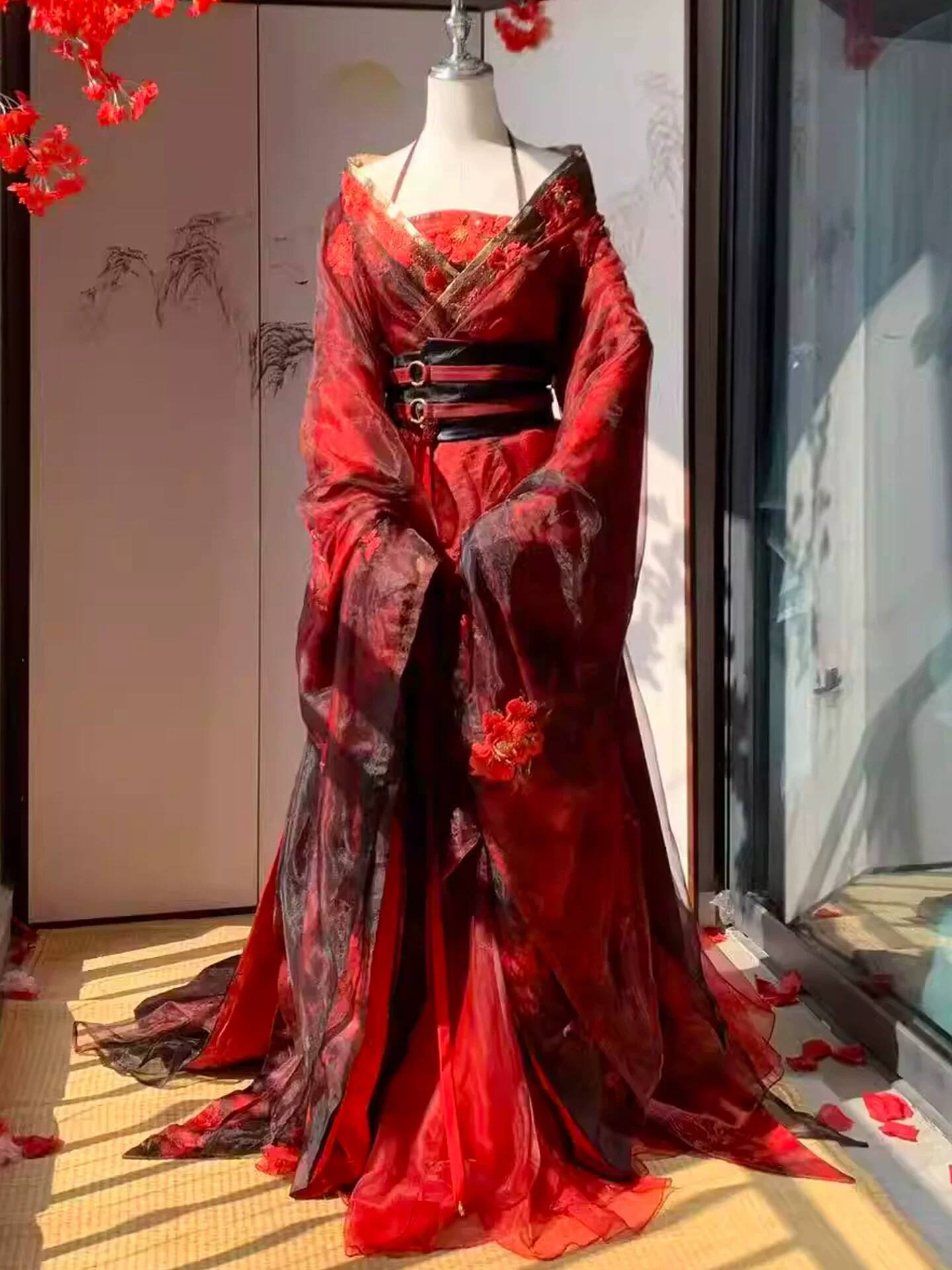 Hanfu Merah Datura Baru untuk  - Embroidery Style ulasan dan harga