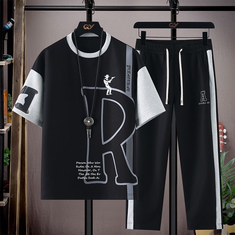 Kaus Lengan Pendek Motif Trend - Embroidery In The Piece ulasan dan harga