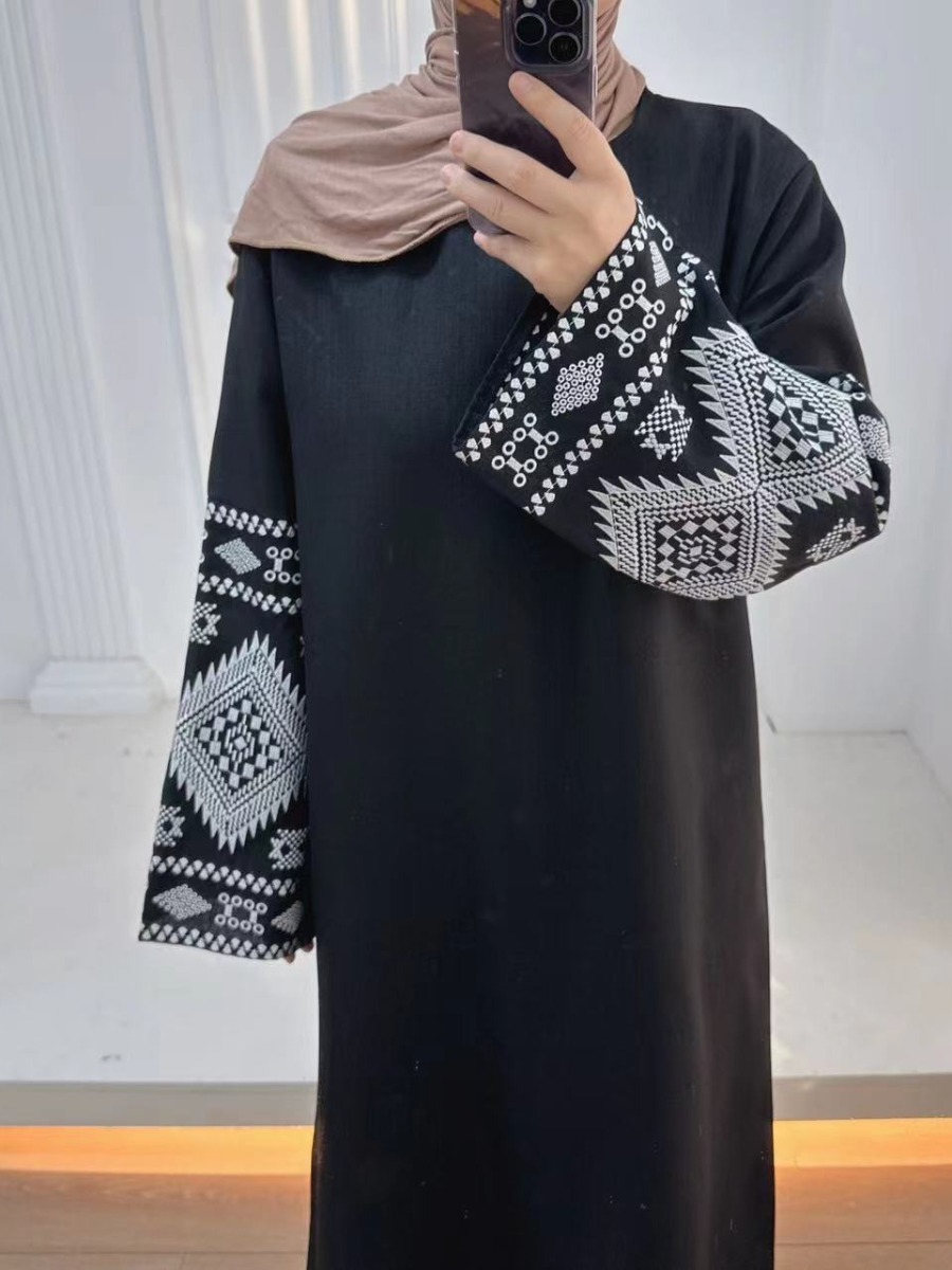 Abaya Muslim Lebaran untuk wan - Embroidery Arabic ulasan dan harga