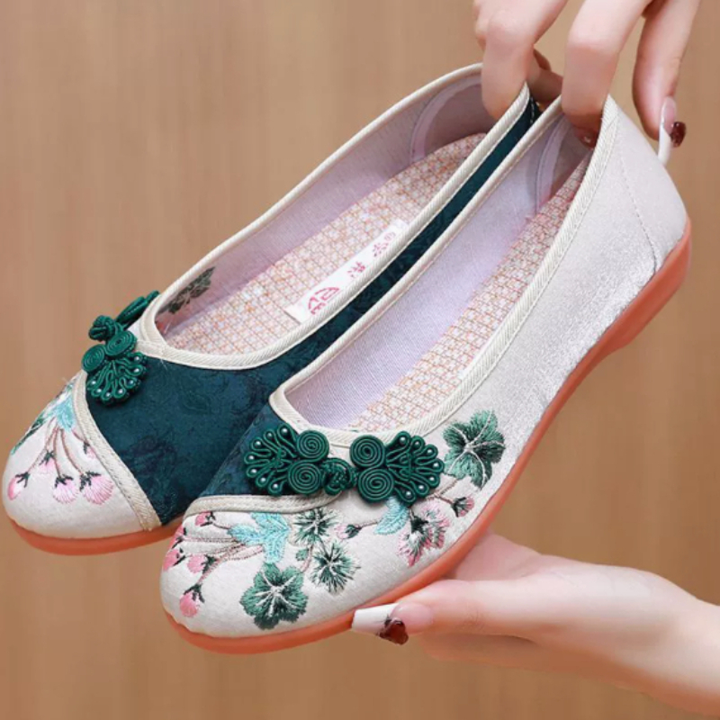 Sepatu Kanvas Wanita Gaya Cina - Embroidery Style ulasan dan harga